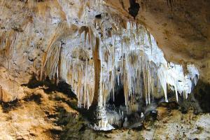 Десять самых необычных пещер в мире (10 фото) Место